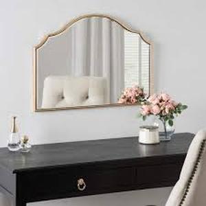 lot 25 image: Leanna 18 in. H x 24 in. W Glam Arch Framed Gold Wall Mirror by Kate and Laurel Customer Returns See Pictures