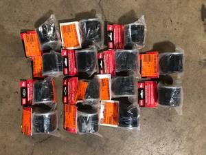 lot 6 image: Lot of Toro V-Twin Engine Oil Filter  Customer Returns See Pictures