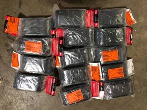 lot 7 image: Lot of Toro V-Twin Engine Air Filter Customer Returns See Pictures