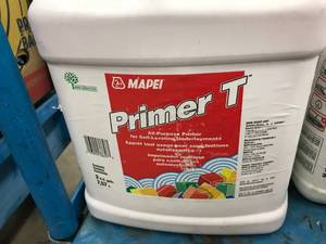 lot 107 image: MAPEI PRIMER T