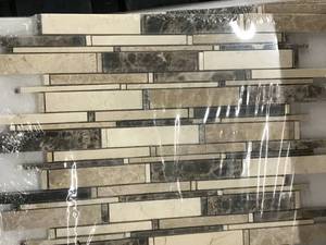lot 19 image: BACK SPLASH