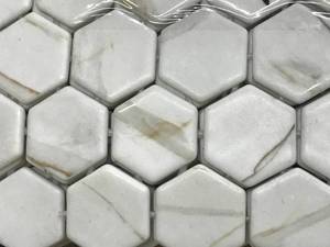 lot 25 image: WALL TILE