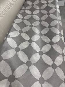 lot 128 image: Linoleum Flooring