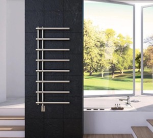 lot 3 image: Cozy In Paris - Towel Warmer Rack - Chrome