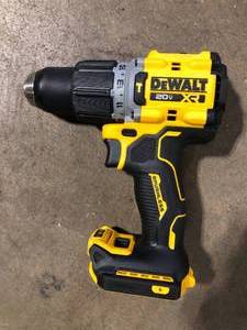 DEWALT 20V Compact Cordless 12 in. Hammer Drill (Tool Only)    Customer Returns See Pictures