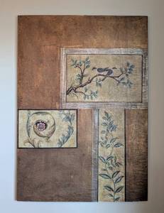 lot 49 image: Very Large Vintage Style Bird Motif Wall Hanging