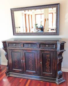 lot 1 image: Beautiful Painted Mahogany Console Cabinet and Coordinating Mirror