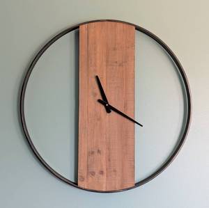 lot 37 image: Natural Wood Wall Clock