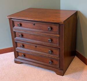 lot 27 image: Hooker Two Drawer Wood Filing Cabinet