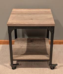 lot 15 image: Rolling Industrial Style Side Table