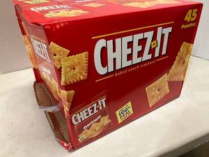 lot 136 image: Cheez-It Crackers