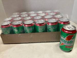 lot 11 image: Gatorade Fruit Punch