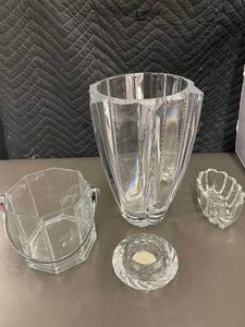 NJ - Collection of 4 Vintage Crystal Glassware Pieces