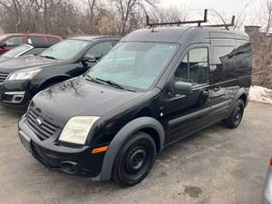 lot 7 image: 2013 Ford Transit Connect