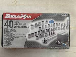 lot 36 image: New 40pc 14 & 38 Drive Socket Set