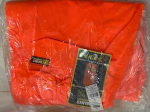 lot 46 image: New Holmes Hi-Viz Rain Pants XL $39 Retail