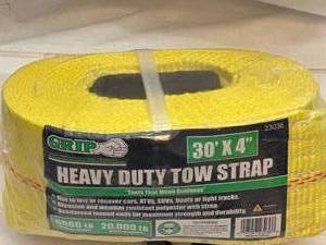 lot 49 image: New 4x30 Tow Strap