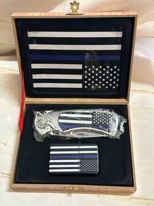 lot 63 image: Blue Lives Matter Knife & Lighter Set