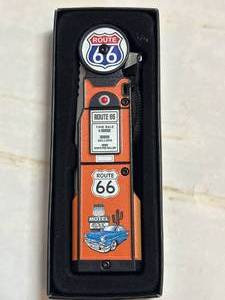 lot 64 image: New Route 66 Gas Pump Knife