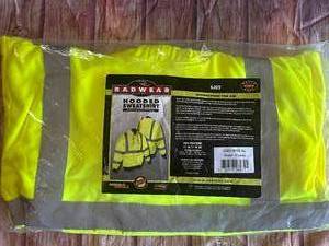 lot 86 image: New Hi-Viz Hooded Sweatshirt Size XL