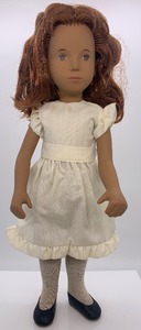 lot 61 image: Vintage SASHA Doll - #108, Short Sleeve WHITE DRESS