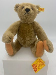 lot 247 image: Vintage STEIFF Growler Teddy Bear - #015532