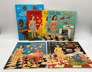 lot 160 image: Vintage CHILD Paper Dolls, Qty 7