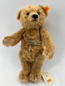 lot 4 image: STEIFF Jointed Mohair GROWLER Teddy Bear - #666612 - 100 Year Anniversary 1902-2002 - w Original Tags