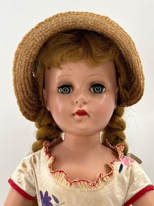 lot 11 image: Vintage AMERICAN CHARACTER Doll - Sweet Sue - Floral Dress with Bonnet