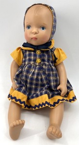 lot 13 image: Vintage GOTZ Baby Doll - 1989