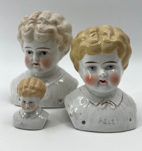 lot 129 image: Antique CHINA DOLL HEADS - Blondes - QTY of 3 - #4