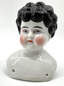 lot 252 image: Antique CHINA DOLL HEAD - Black Molded Hair with a Turned Head - #11