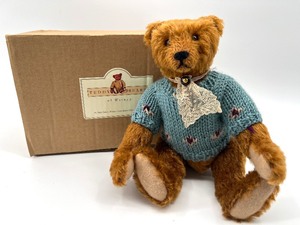 lot 278 image: Artisan TEDDY BEARS OF WITNEY Mohair Jointed Teddy Bear - Beau Brumble - Limited Edition 210
