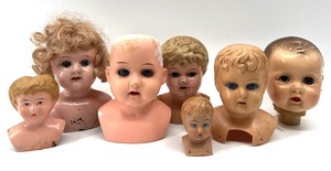 lot 285 image: Antique and Vintage Doll Heads including HUEBACH KOPPELSDORF - Damaged
