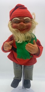 lot 49 image: Vintage Norwegian Nisse ARNE HASLE Doll