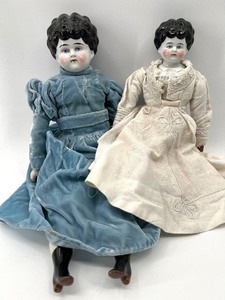 lot 135 image: Antique CHINA HEAD Dolls - German - including Agnes - Qty 2