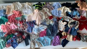 lot 173 image: Vintage Small Doll Clothing