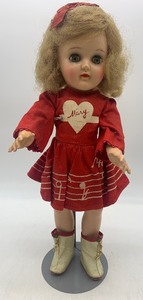 lot 139 image: Vintage MARY HARTLINE Hard Plastic Doll