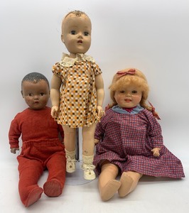 lot 289 image: Vintage BABY Dolls Including One Walker