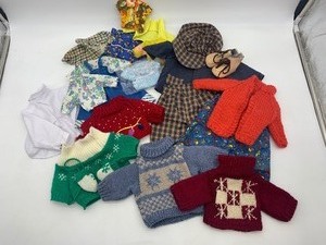 lot 207 image: Vintage ASSORTED Doll Clothes