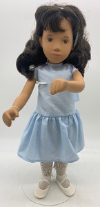 lot 205 image: Vintage SASHA Dancing Dress Doll NIB
