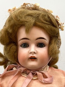 lot 326 image: Antique Bisque Doll - KESTNER - 147