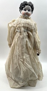 lot 340 image: Antique CHINA DOLL - Germany - Ivory Dress