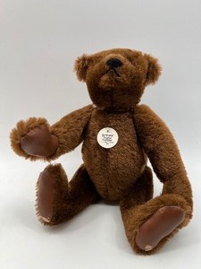 lot 346 image: STEIFF - Mohair Jointed Teddy Bear - ORIGINAL TEDDYBAR Collectors Ed.Set 1983