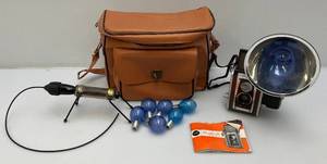 Vintage Koda Duaflex IV Camera With Carrying Case