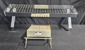lot 110 image: Heavy-Duty Step Ladder Platform with Extension Bar