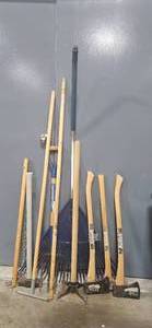 lot 115 image: Collection of 8 Gardening and Landscaping Tools
