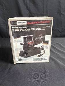 lot 130 image: Craftsman 14 Horsepower Pad Sander with Dust Pickup - Model 21165