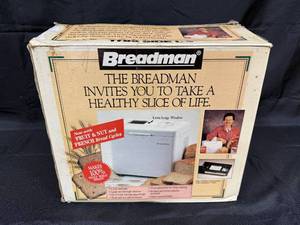 lot 278 image: Breadman Automatic Bread Maker with Extra Large Window Model No. 101 - Open BoxUnused in MFG PKG