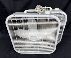 lot 288 image: Pair of Used Lasko Box Fans - 20 Inch